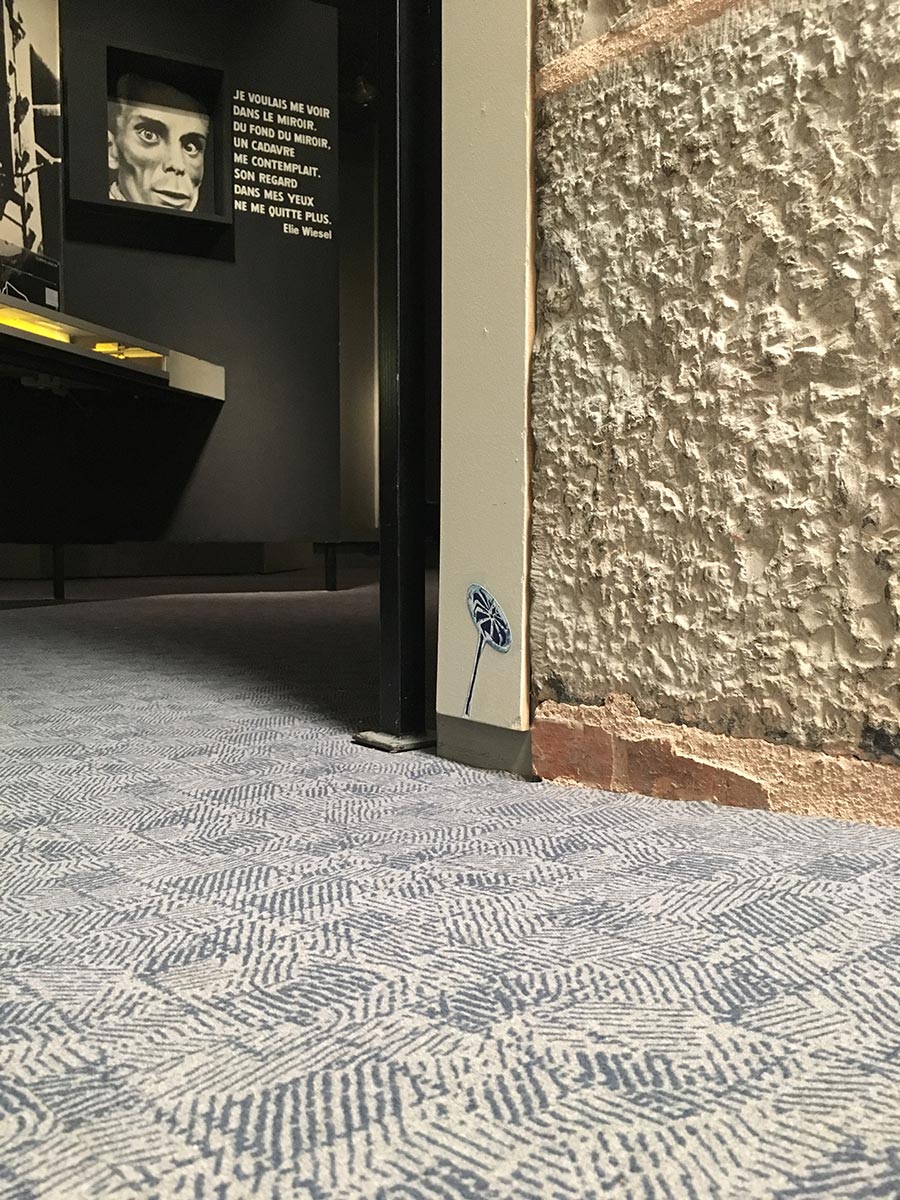 I-PetitesFleursMuseeResistanceOK_6199